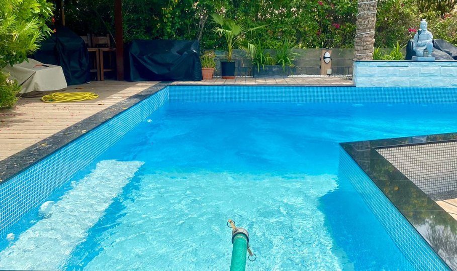 Ensuring a Refreshing Swimming Pool Water Supply for Dubai's Summer Season