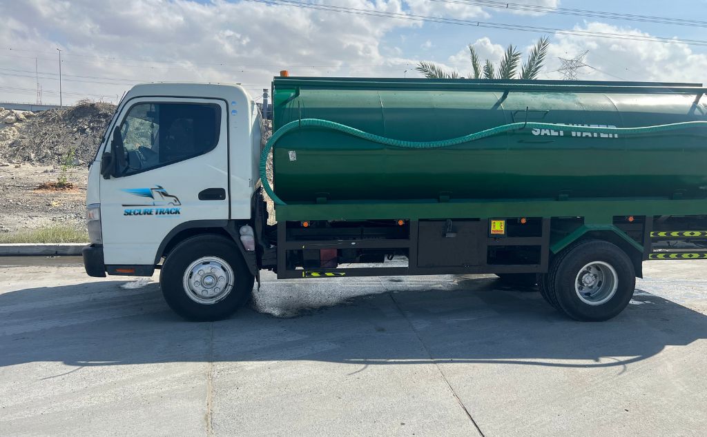 Salt Water Tanker Supply in Dubai