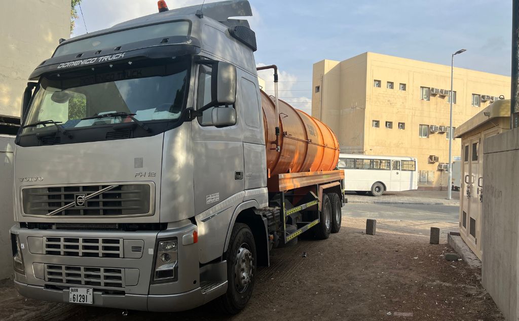 sewage water removal tanker services in Dubai